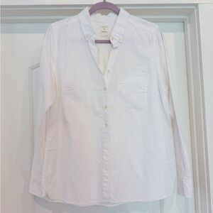 Gap White Shrunken Boyfriend button down Top